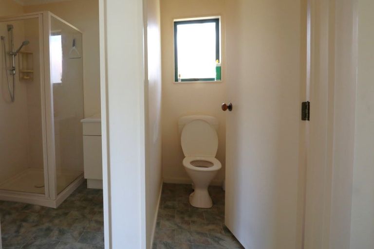 Photo of property in 246 Waikawa Road, Waikawa, Picton, 7220