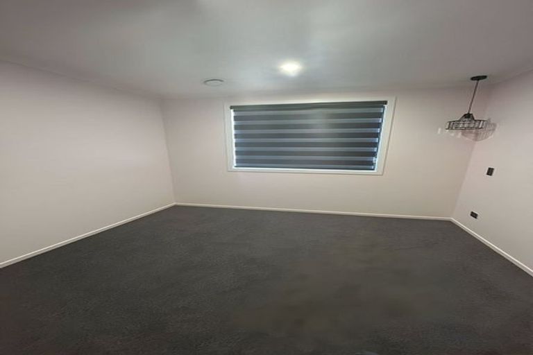 Photo of property in 16 Waterford Farm Road, Halswell, Christchurch, 8025