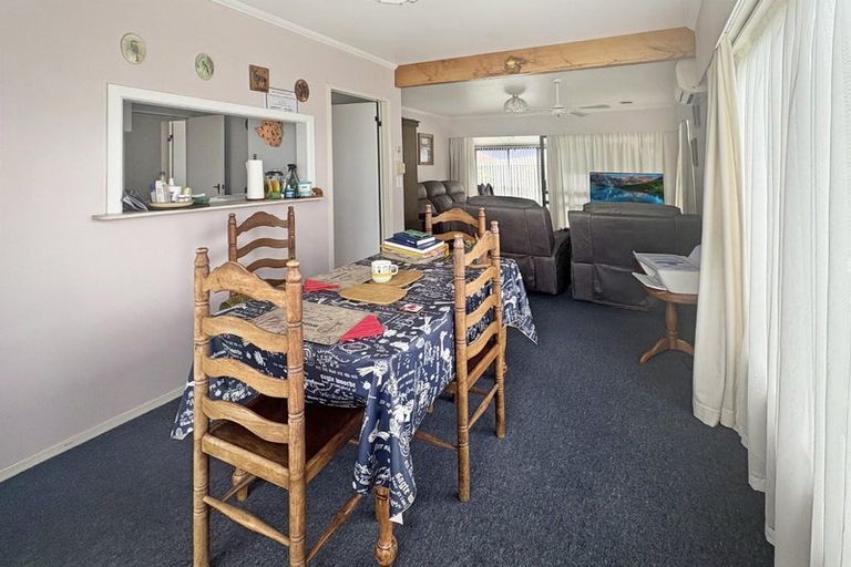 Photo of property in 58 Salisbury Street, Levin, 5510