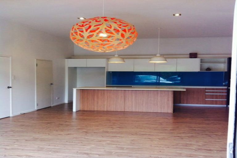 Photo of property in 234 Beach Haven Road, Beach Haven, Auckland, 0626