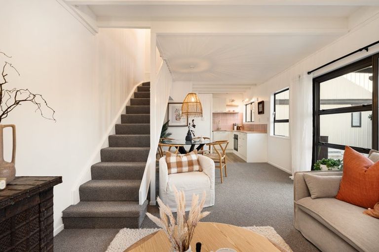 Photo of property in 4/506 Devonport Road, Tauranga South, Tauranga, 3112