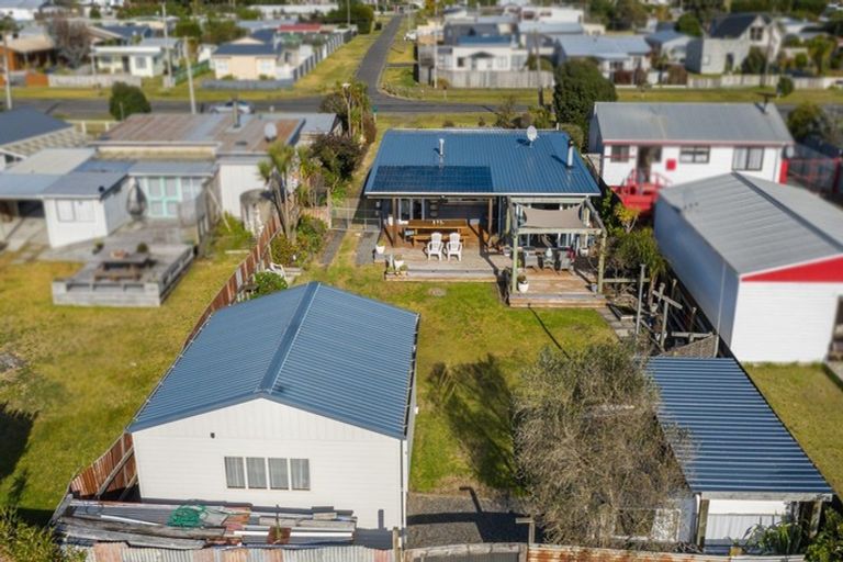 Photo of property in 50 Koputara Road, Himatangi Beach, Foxton, 4891