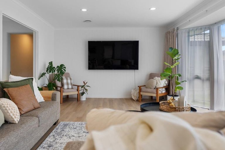 Photo of property in 42a Carter Drive, Pomare, Rotorua, 3015