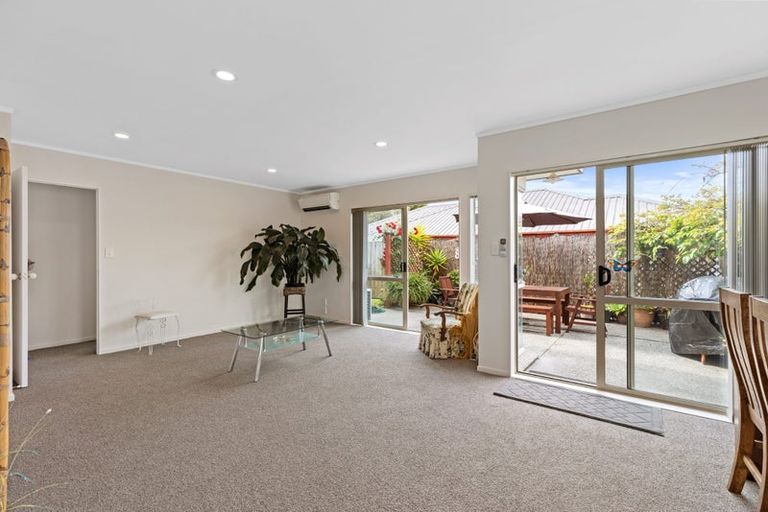Photo of property in 10 Sunvale Place, Gate Pa, Tauranga, 3112