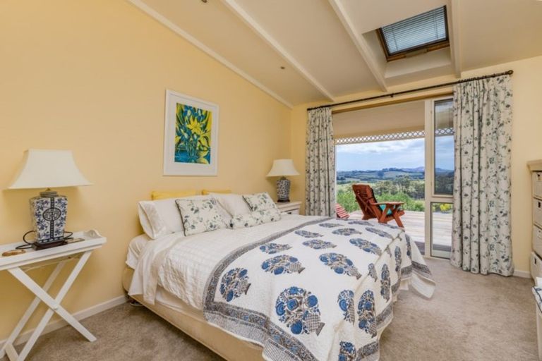 Photo of property in 10 Rangitane Road, Kerikeri, 0294