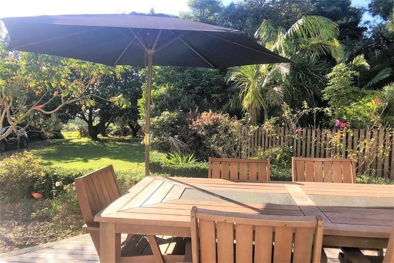 Photo of property in 70 Trig Road, Whenuapai, Auckland, 0618