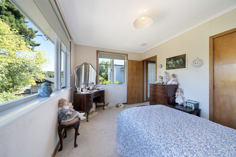 Photo of property in 12 Carter Road, Oratia, Auckland, 0604
