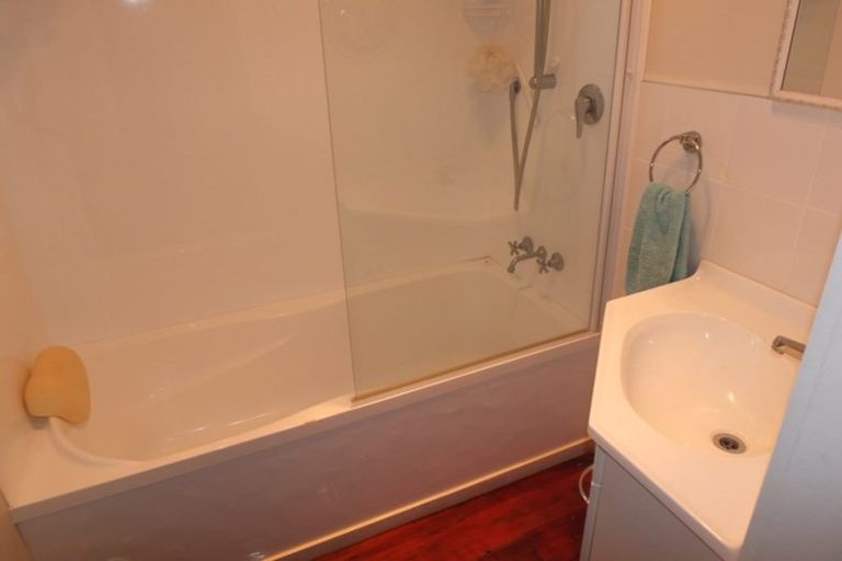 Photo of property in 10 Brown Terrace, Foxton Beach, Foxton, 4815