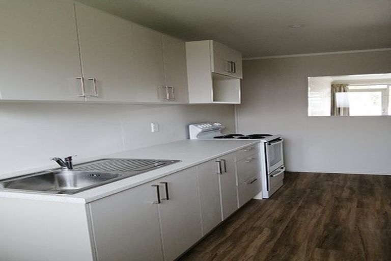 Photo of property in 2/116 Packe Street, Edgeware, Christchurch, 8013