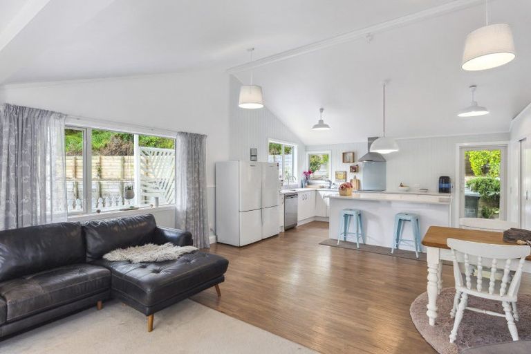 Photo of property in 10 Clunie Avenue, Raumati South, Paraparaumu, 5032