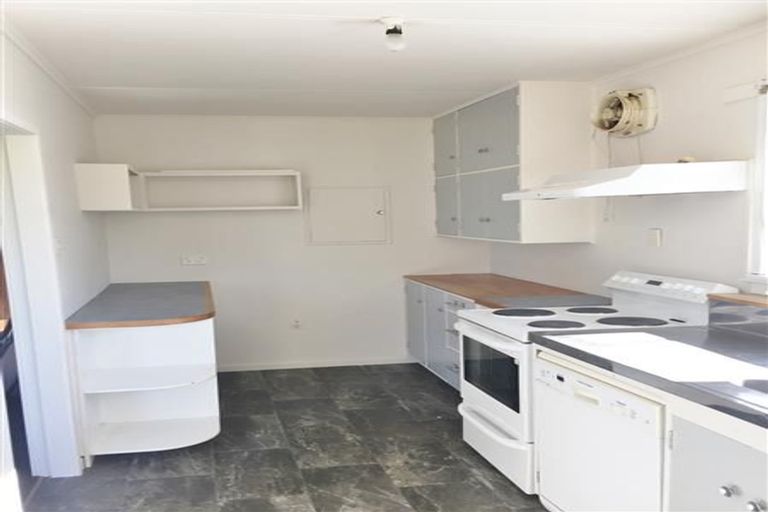 Photo of property in 34 Toi Street, Tawhero, Whanganui, 4501