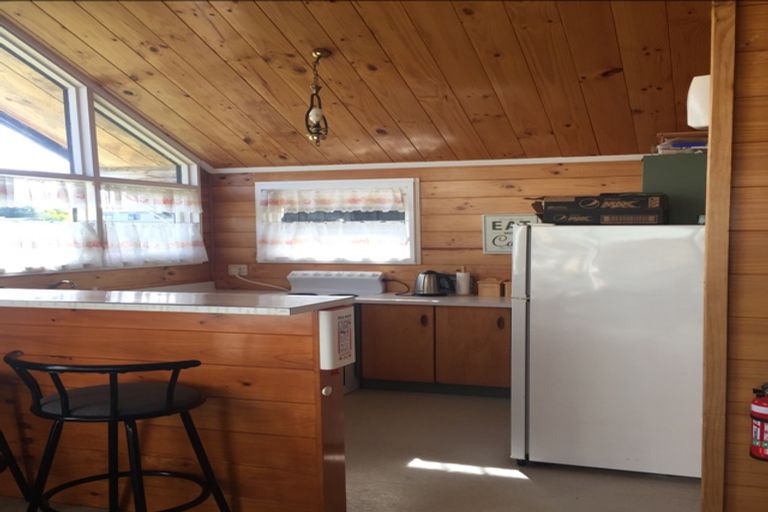 Photo of property in 125 Kenrigg Road West, Kinloch, Taupo, 3377