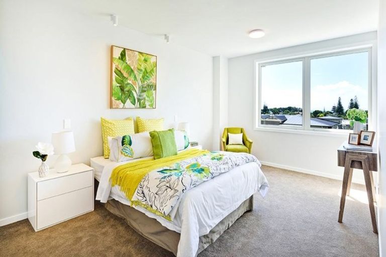 Photo of property in 223 Hibiscus Drive, Orewa, 0931