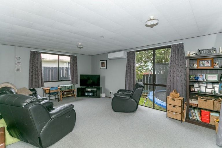 Photo of property in 4 Sequoia Place, Pukete, Hamilton, 3200