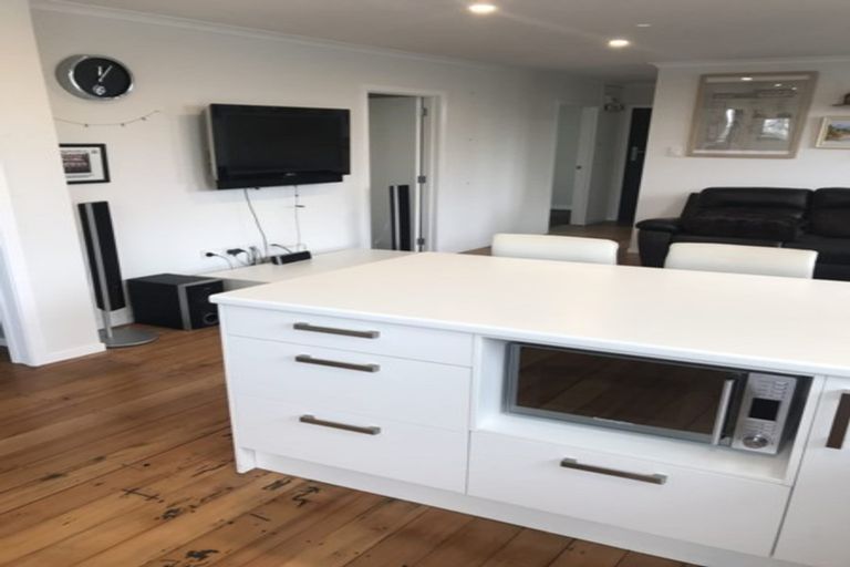 Photo of property in 63a Brois Street, Frankleigh Park, New Plymouth, 4310