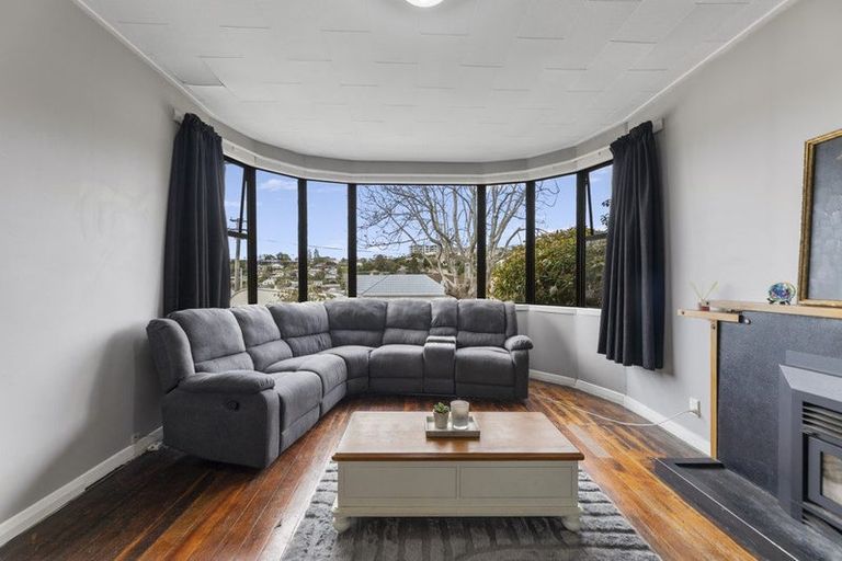 Photo of property in 25 Jellicoe Crescent, Kaikorai, Dunedin, 9010