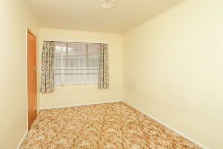 Photo of property in 6 Cedar Place, Hillcrest, Hamilton, 3216