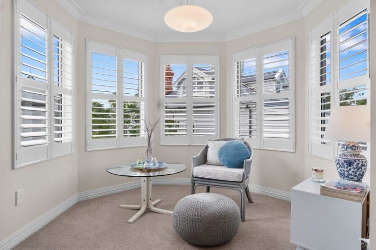 Photo of property in 43b Stanley Road, Stanley Point, Auckland, 0624