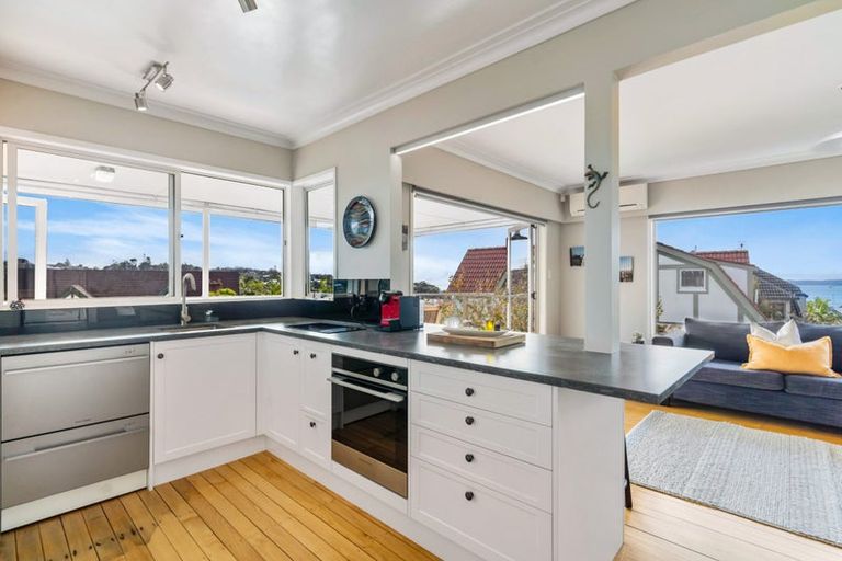 Photo of property in 3 Sea View Terrace, Cockle Bay, Auckland, 2014