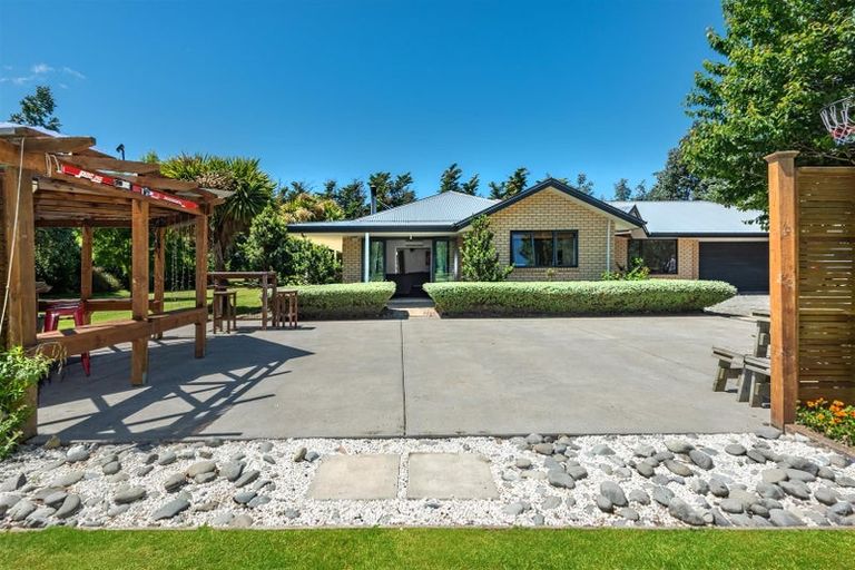 Photo of property in 77 Tramway Road, Kirwee, Darfield, 7571