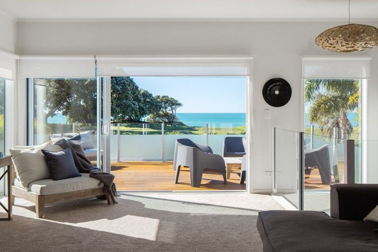 Photo of property in 23 Moana Road, Okitu, Gisborne, 4010