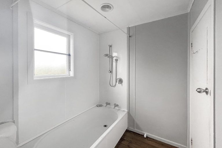 Photo of property in 13 Stirling Place, Tokoroa, 3420