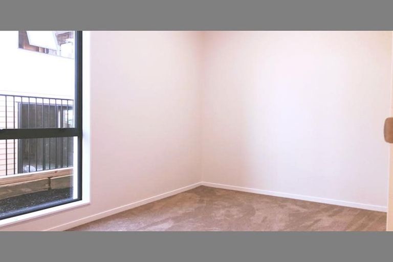 Photo of property in 33 Waka Street, Albany Heights, Auckland, 0632