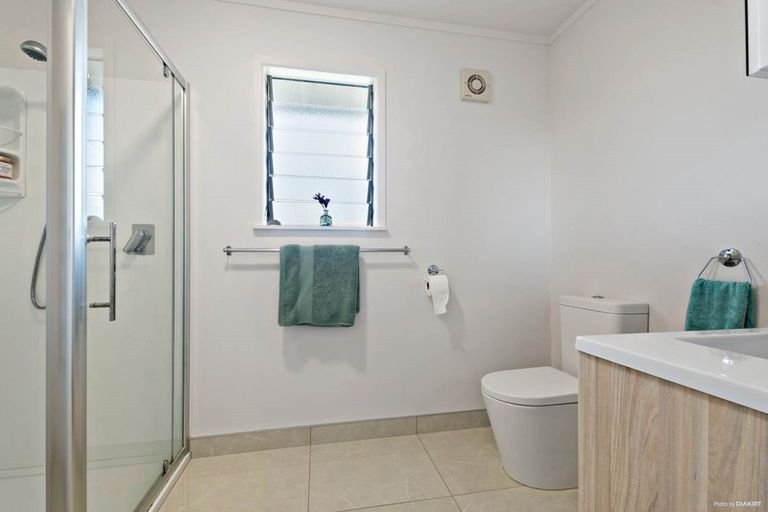 Photo of property in 157 Coronation Road, Hillcrest, Auckland, 0627
