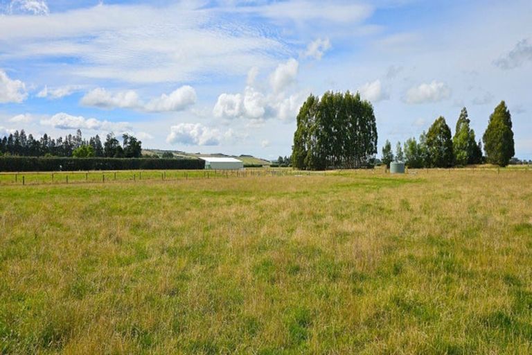 Photo of property in 30 Lady Barkly Road, Winton, 9782