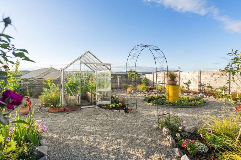 Photo of property in 7 Tuapapa Road, Wharewaka, Taupo, 3330