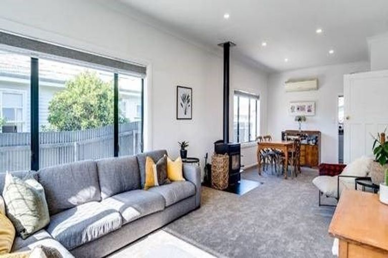 Photo of property in 20 Avenue Road, Greenmeadows, Napier, 4112