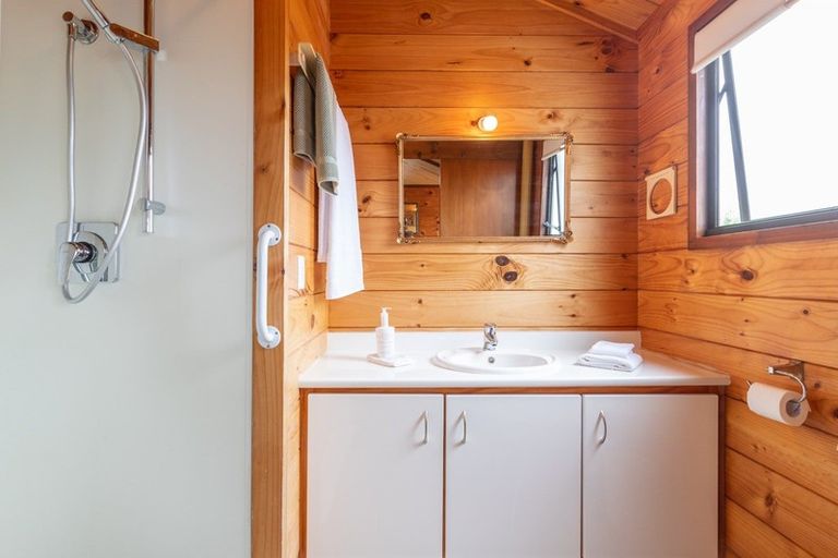 Photo of property in 40 Meiklejohn Way, Omaha, 0986