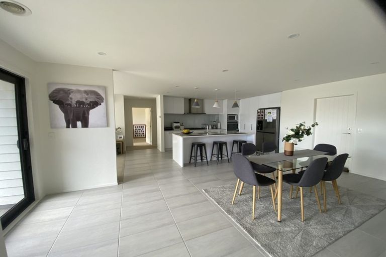 Photo of property in 59 Red Beech Avenue, Woodridge, Wellington, 6037