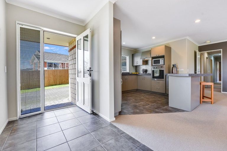 Photo of property in 12 Everton Place, Grandview Heights, Hamilton, 3200