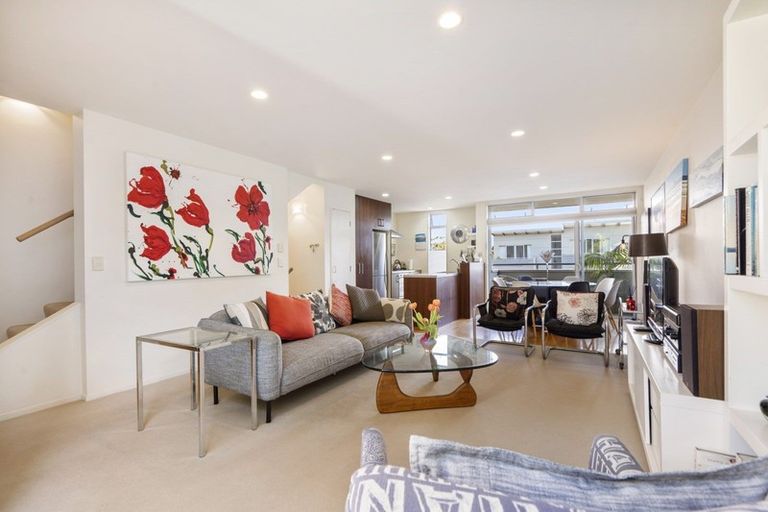 Photo of property in Habitat Apartments, 6/31 Byron Avenue, Takapuna, Auckland, 0622