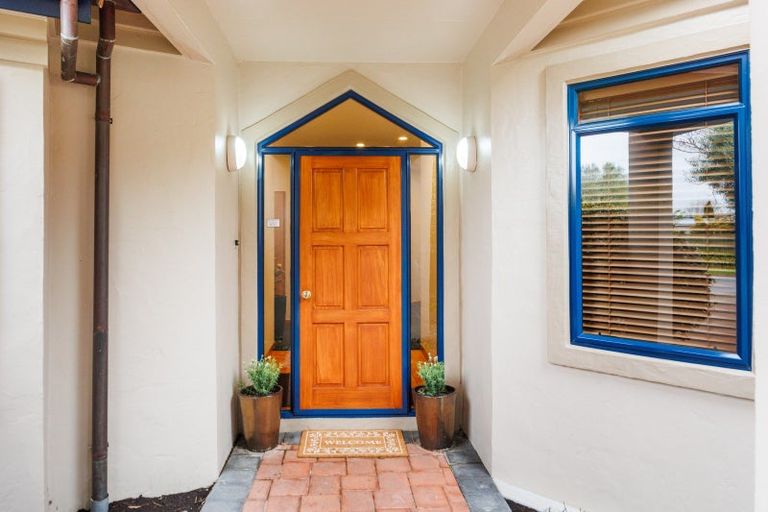 Photo of property in 3 Balmoral Drive, Terrace End, Palmerston North, 4410