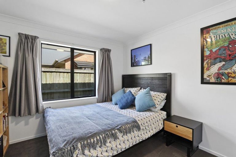 Photo of property in 8 Sentinel Place, Halswell, Christchurch, 8025