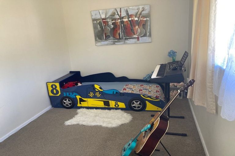 Photo of property in 79 Godley Street, Waiwhetu, Lower Hutt, 5010