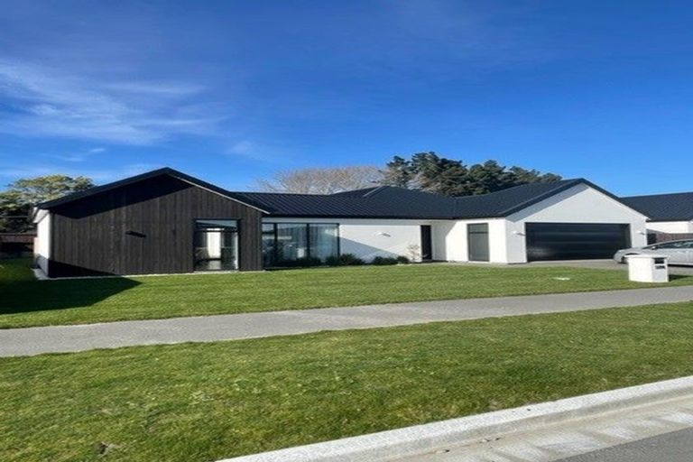 Photo of property in 174 Georgina Street, Marshland, Christchurch, 8083