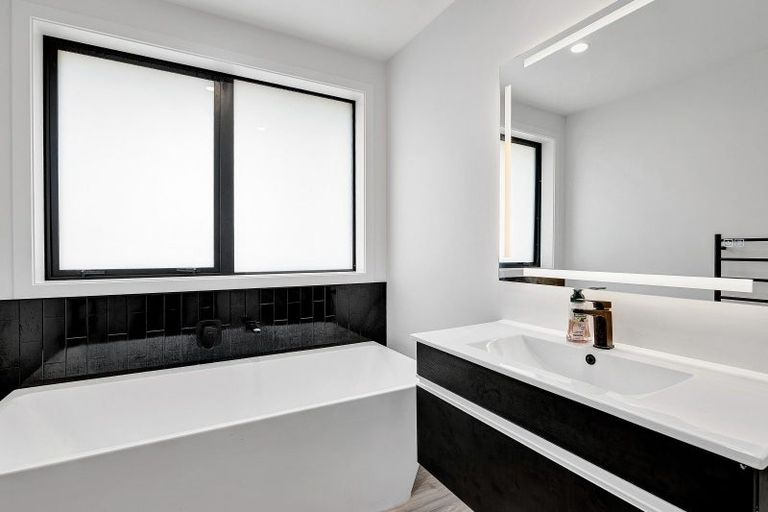 Photo of property in 5/118 Brecon Road, Stratford, 4332