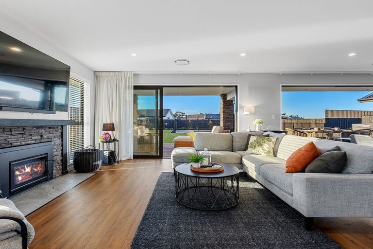 Photo of property in 8 Southdown Place, Kirwee, 7571