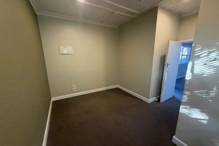 Photo of property in 474 Saint Aubyn Street, Moturoa, New Plymouth, 4310