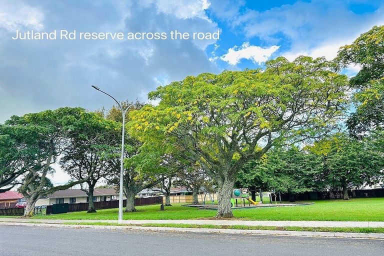 Photo of property in 4e Jutland Road, Pukekohe, 2120