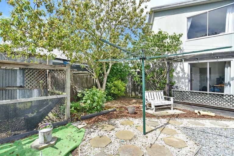 Photo of property in 214 Harewood Road, Bishopdale, Christchurch, 8053