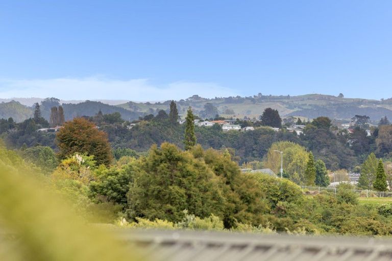 Photo of property in 5 Greenstone Way, Hairini, Tauranga, 3112