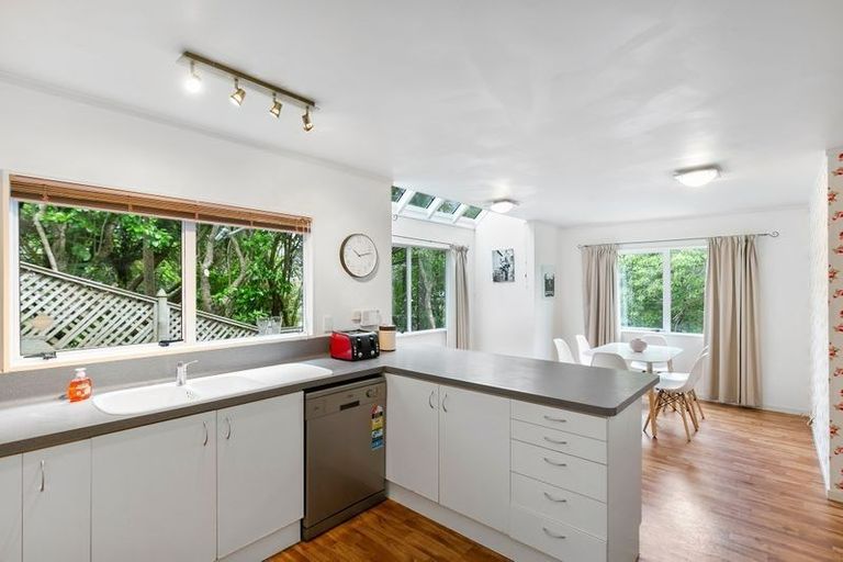 Photo of property in 40a Cashmere Avenue, Khandallah, Wellington, 6035