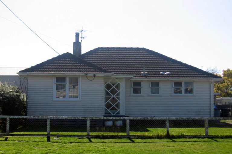 Photo of property in 29 Railway Crescent, Masterton, 5810