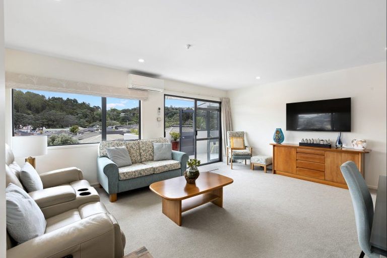 Photo of property in 7e Puriri Avenue, Orewa, 0931