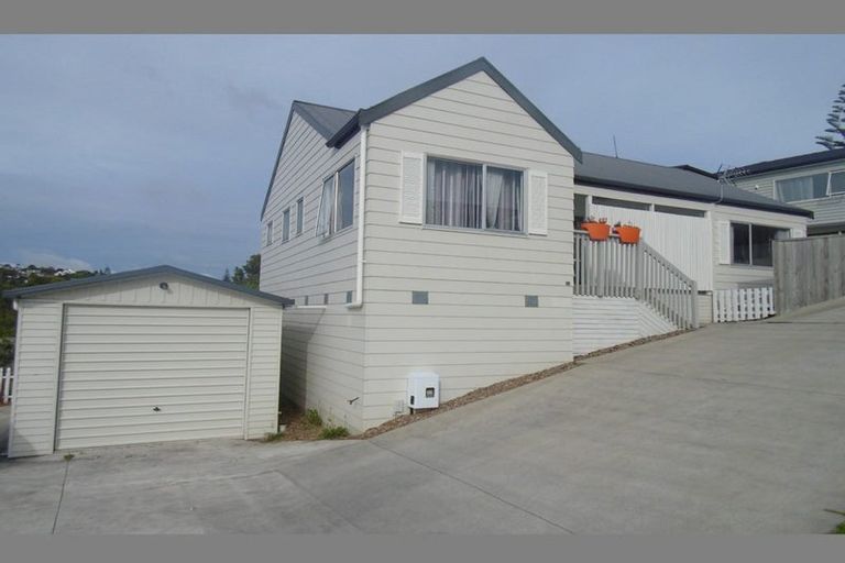 Photo of property in 20 Orton Street, Glenfield, Auckland, 0627