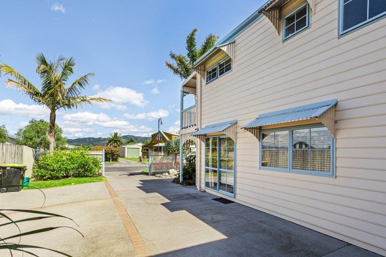 Photo of property in 5 Pipi Dune, Whitianga, 3510